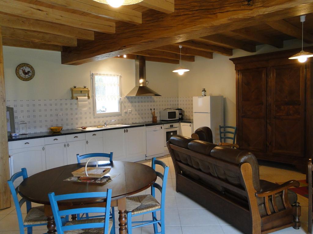 Le Gite Du Gueurlet Boresse-et-Martron Exterior photo