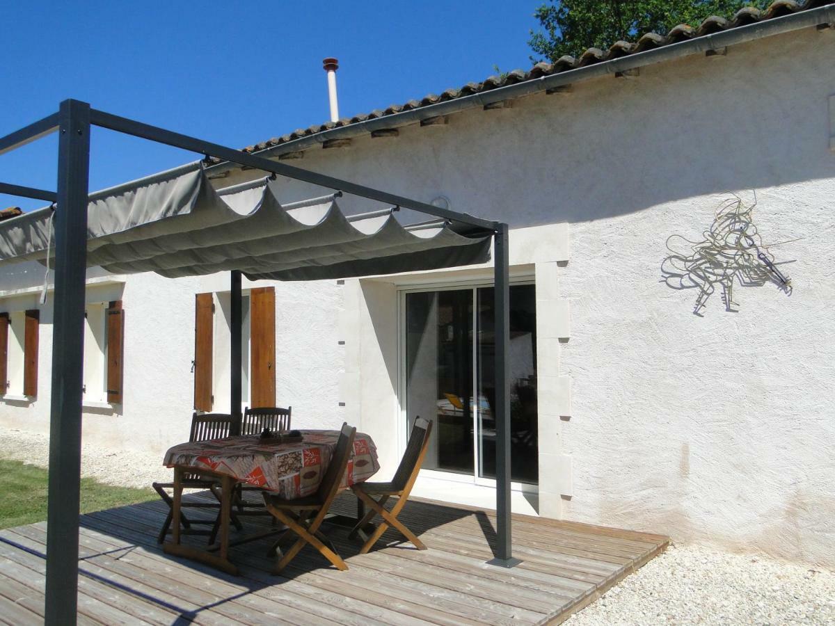 Le Gite Du Gueurlet Boresse-et-Martron Exterior photo